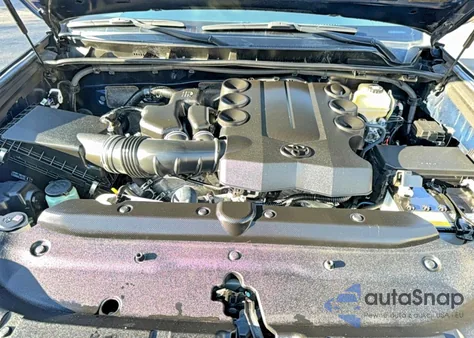 2020 Toyota 4Runner Sr5/Sr5 Premium из США, поврежденный, VIN JTEBU5JR0L5751769